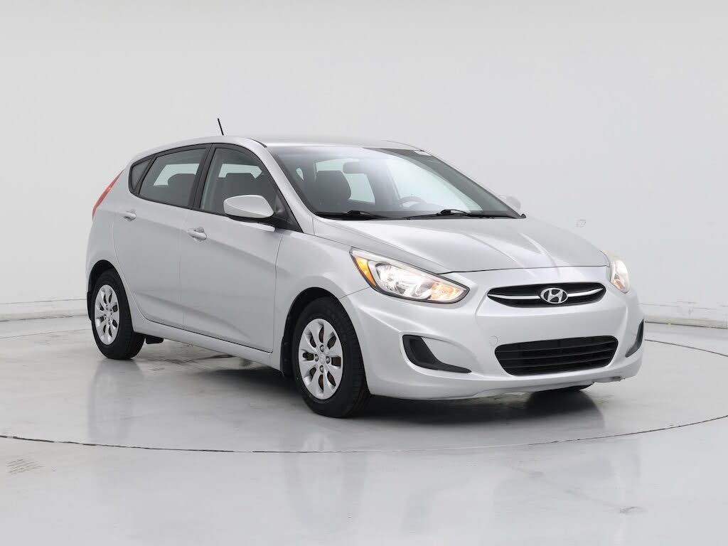 2015 Hyundai Accent GS 4-Door Hatchback FWD