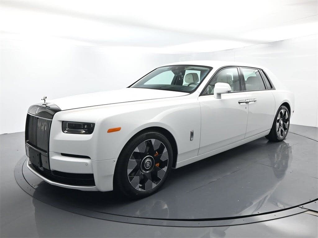 2026 Rolls-Royce Phantom RWD