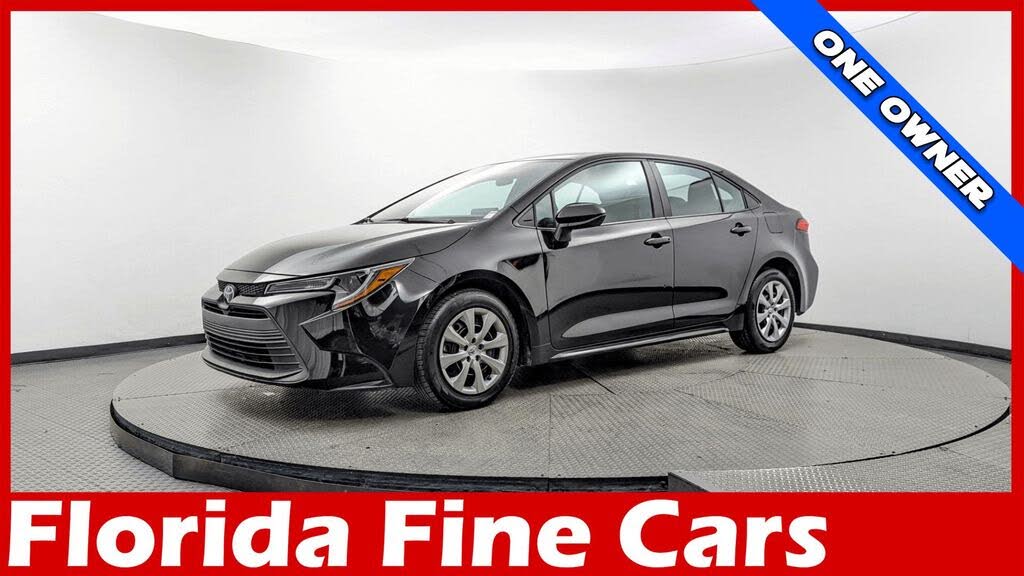 2024 Toyota Corolla LE FWD