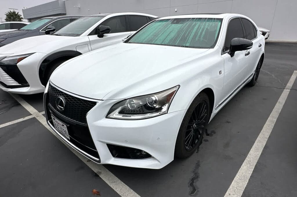 2015 Lexus LS 460 Crafted Line RWD