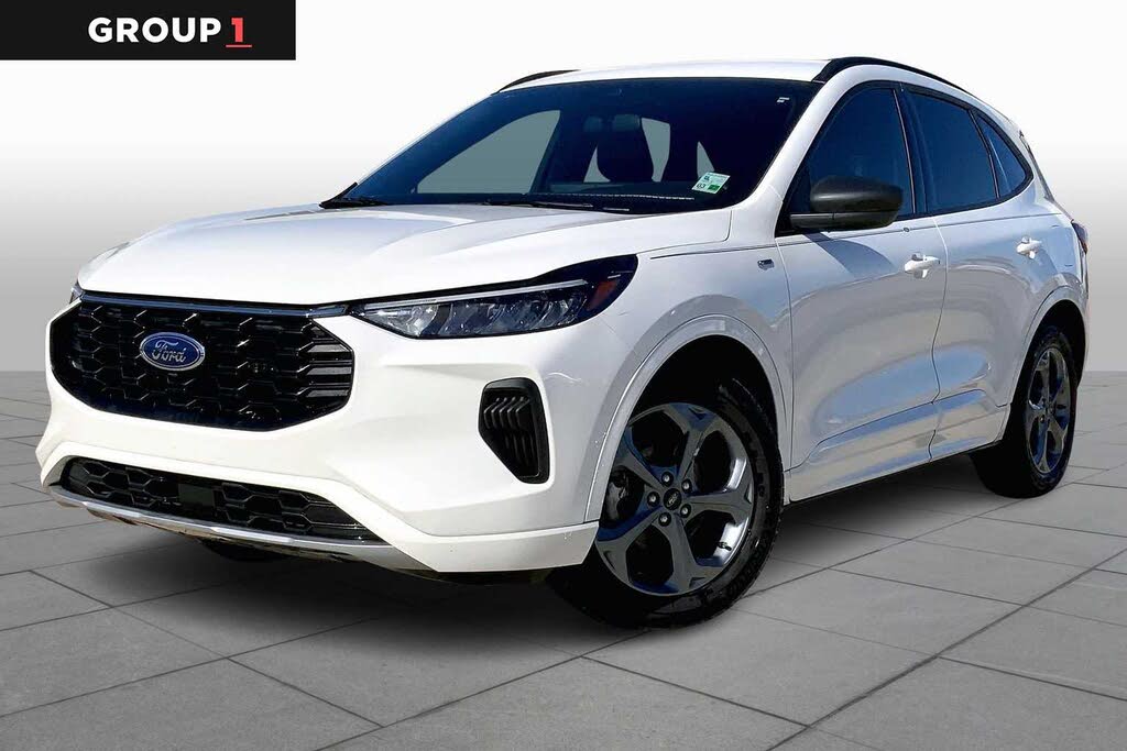 2023 Ford Escape ST-Line FWD