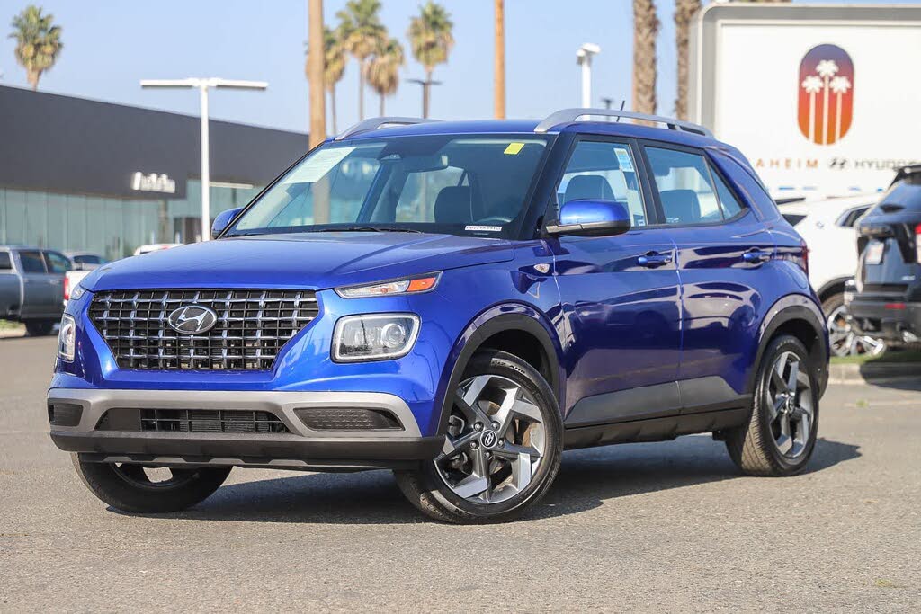 2023 Hyundai Venue Limited FWD