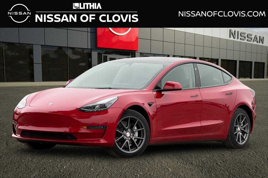 2023 Tesla Model 3 RWD