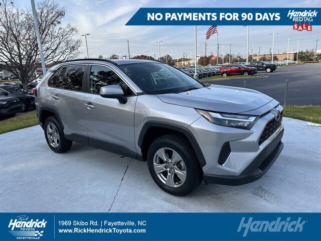 2023 Toyota RAV4 XLE FWD