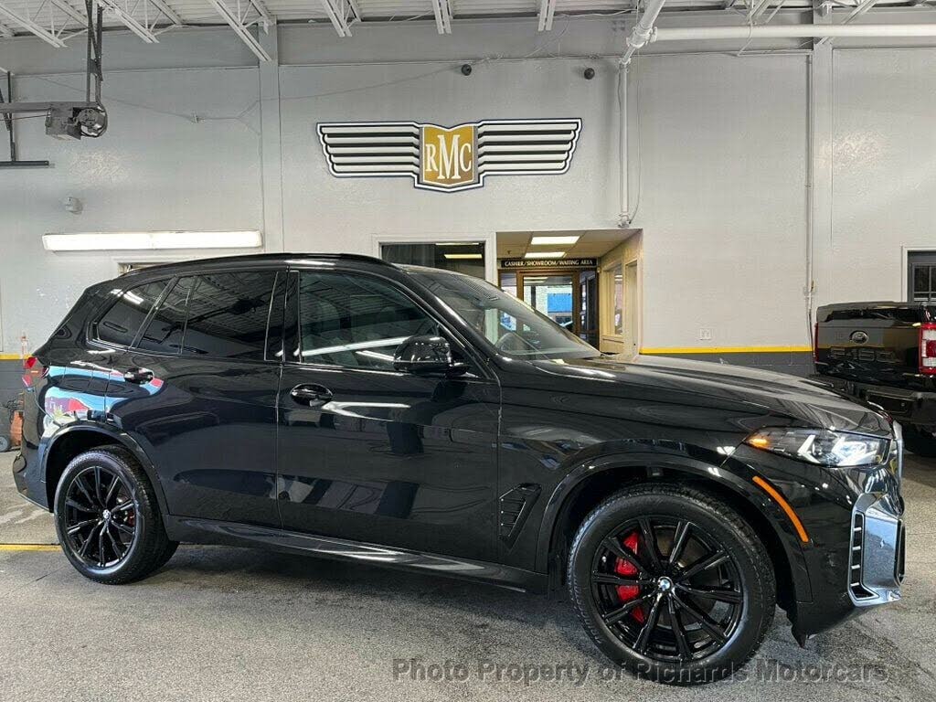 2025 BMW X5 xDrive40i AWD