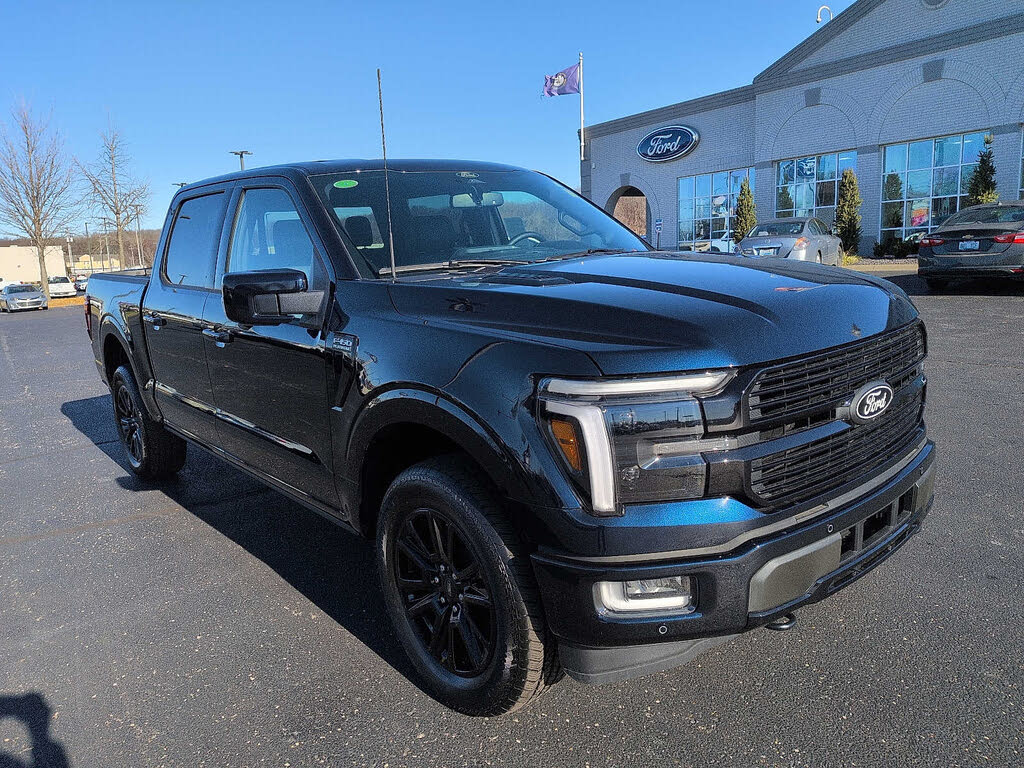 2025 Ford F-150 Platinum SuperCrew 4WD