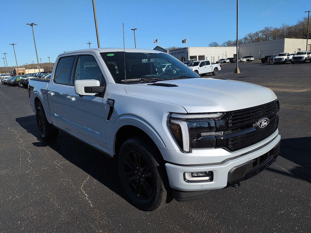 2025 Ford F-150 Platinum SuperCrew 4WD