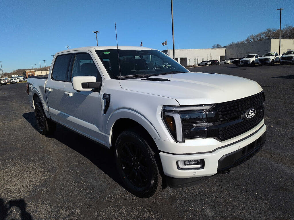 2025 Ford F-150 Platinum SuperCrew 4WD