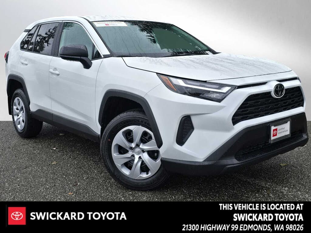 2025 Toyota RAV4 LE AWD