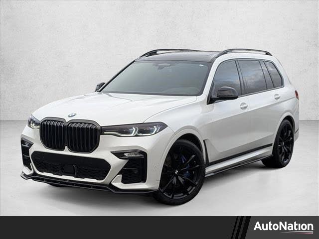 2022 BMW X7 M50i AWD