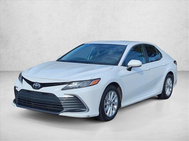 2022 Toyota Camry LE FWD