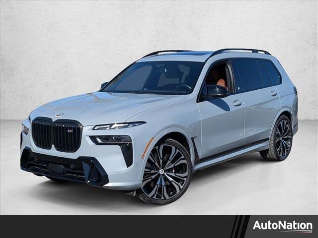 2023 BMW X7 M60i AWD