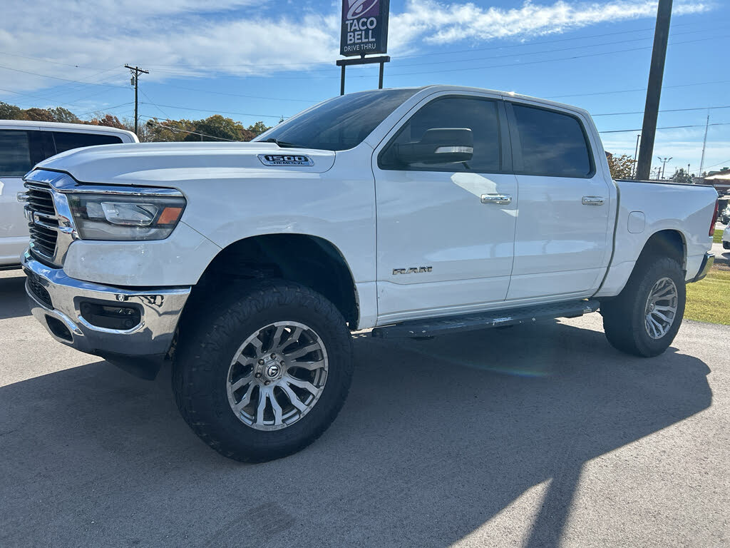 2019 RAM 1500 Big Horn Crew Cab 4WD