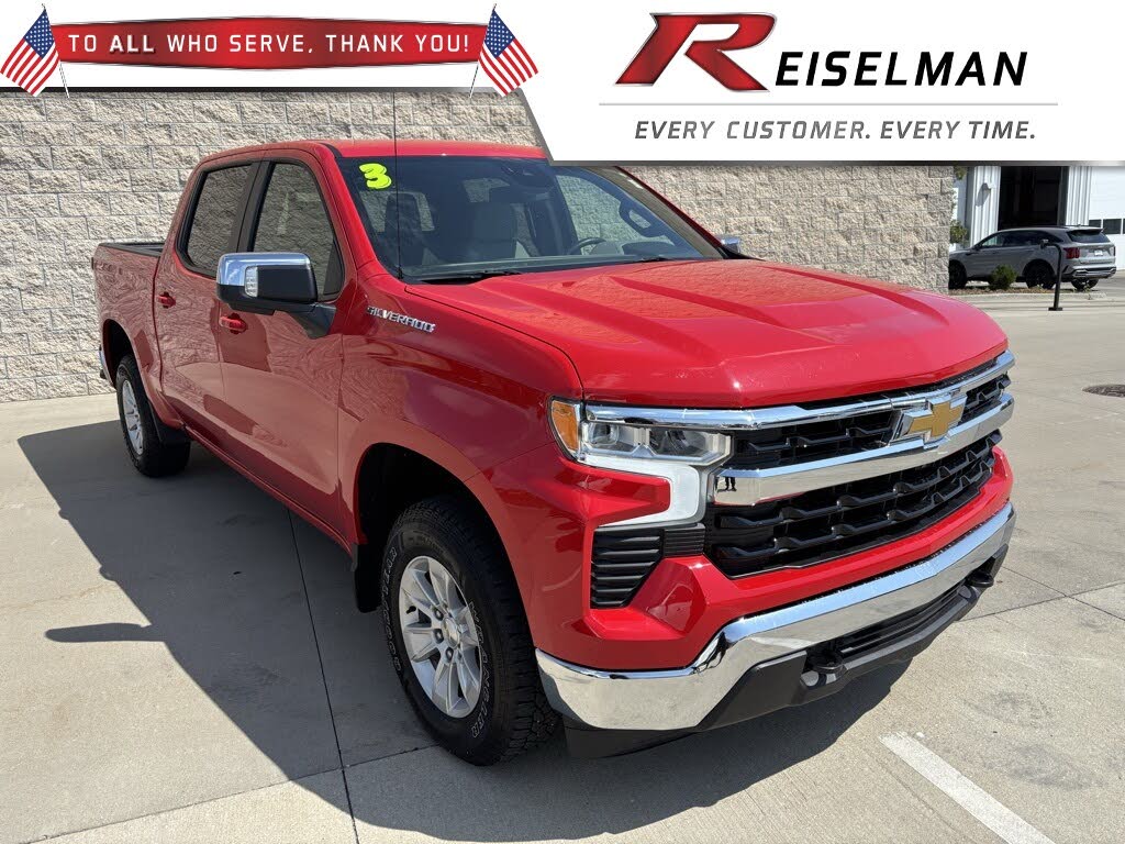 2023 Chevrolet Silverado 1500 LT Crew Cab 4WD