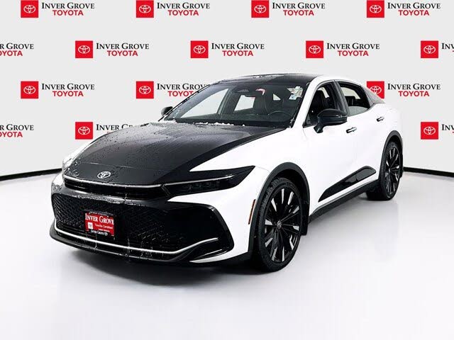 2024 Toyota Crown Platinum AWD