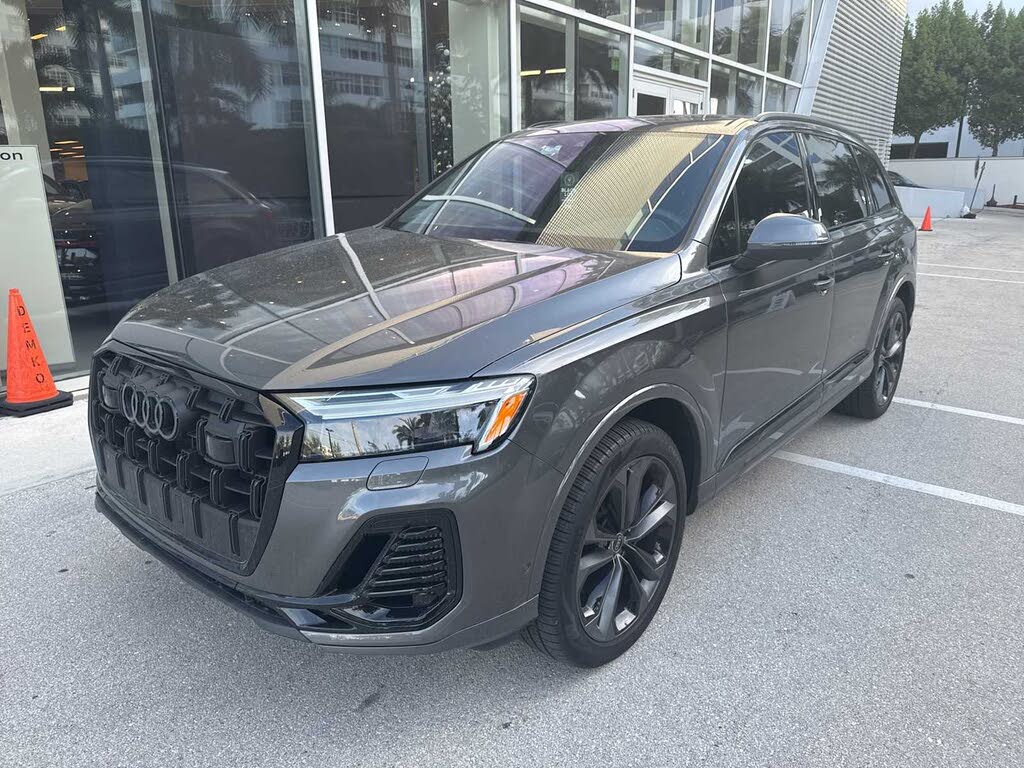 2025 Audi Q7 quattro Premium Plus 55 TFSI