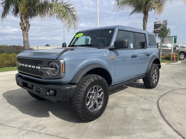 2025 Ford Bronco Badlands 4-Door 4WD