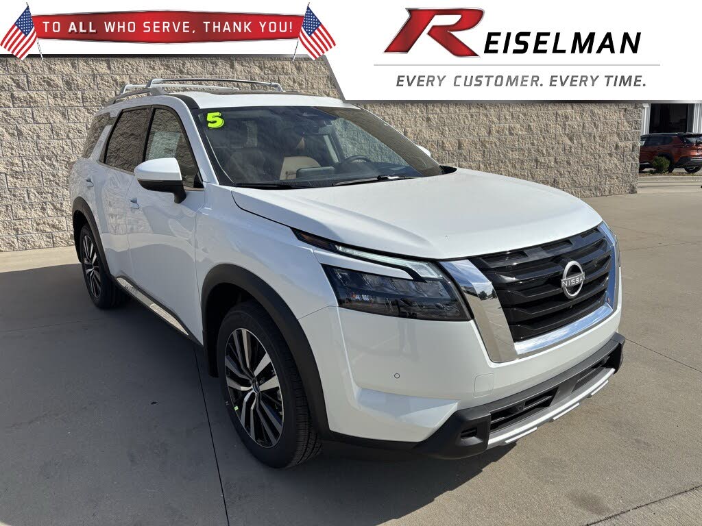 2025 Nissan Pathfinder Platinum 4WD