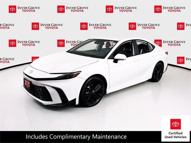 2025 Toyota Camry SE FWD