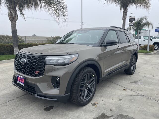2026 Ford Explorer ST AWD