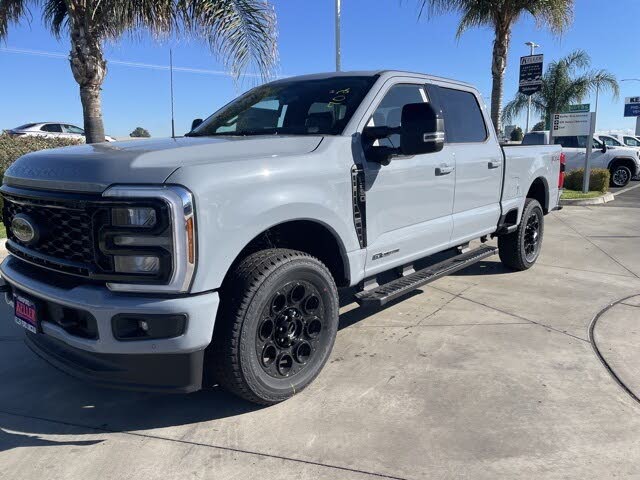 2026 Ford F-250 Super Duty Lariat Crew Cab 4WD
