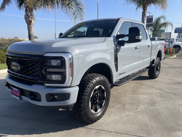 2026 Ford F-250 Super Duty Lariat Crew Cab 4WD