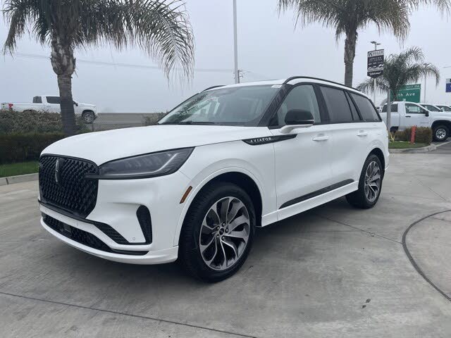 2026 Lincoln Aviator Premiere AWD