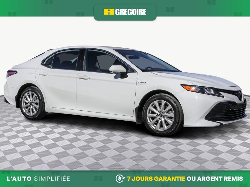 2020 Toyota Camry Hybrid LE FWD