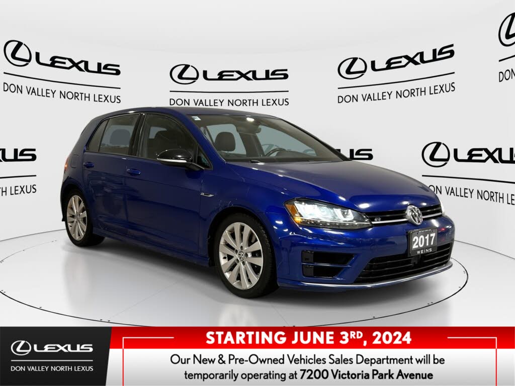 Volkswagen Golf R 4-Door AWD with DCC and Navigation 2017