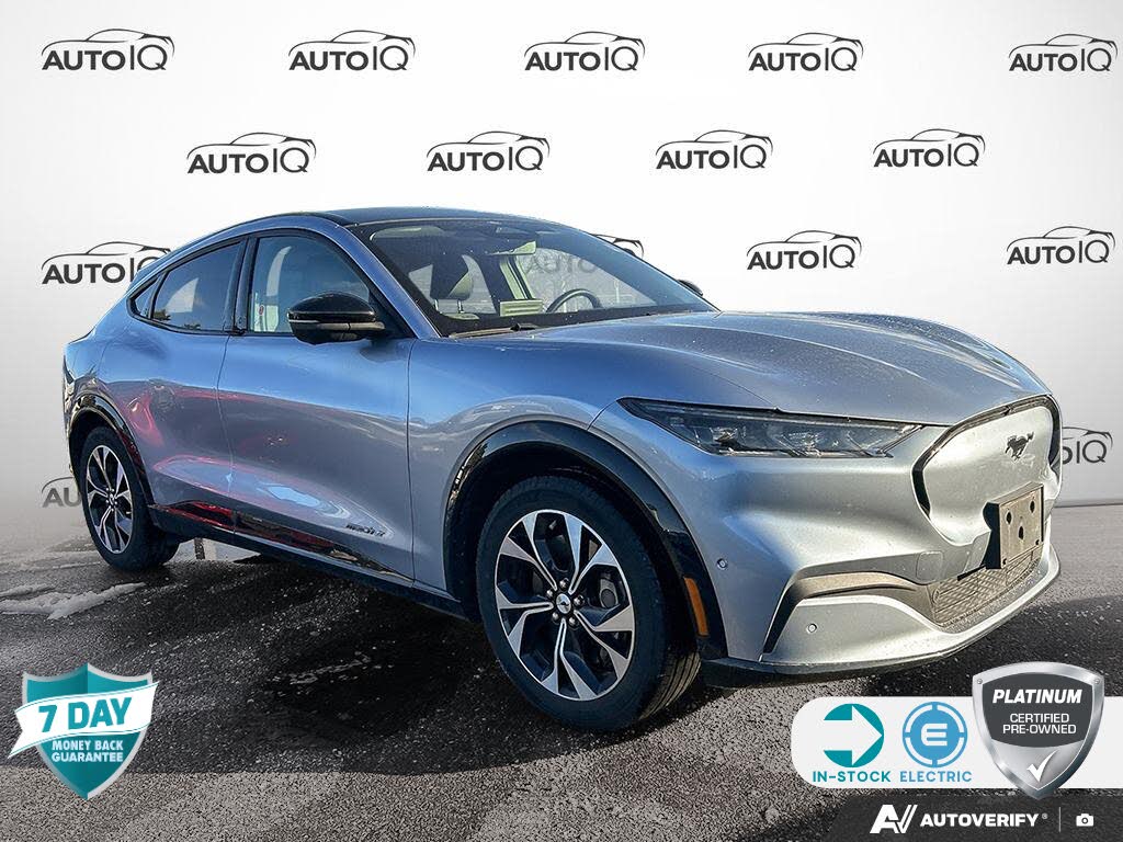 2022 Ford Mustang Mach-E Premium RWD