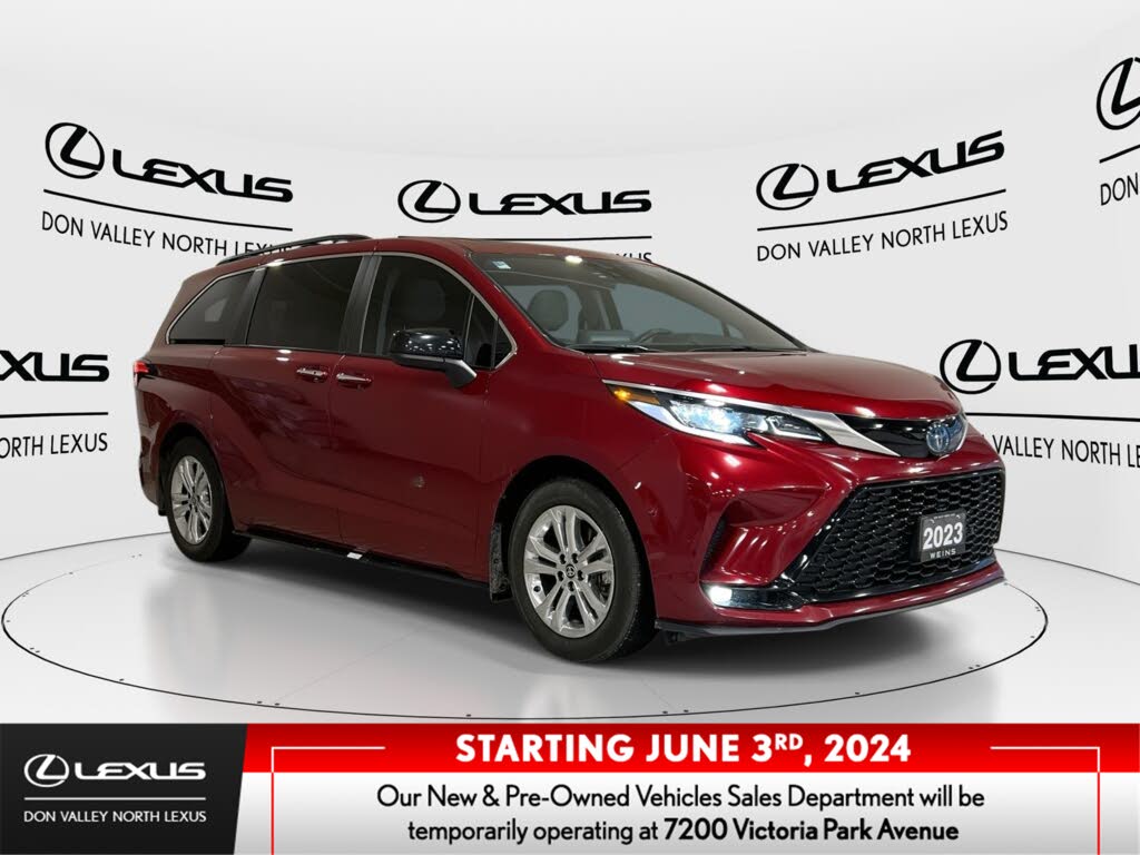 2023 Toyota Sienna XSE 7-Passenger AWD