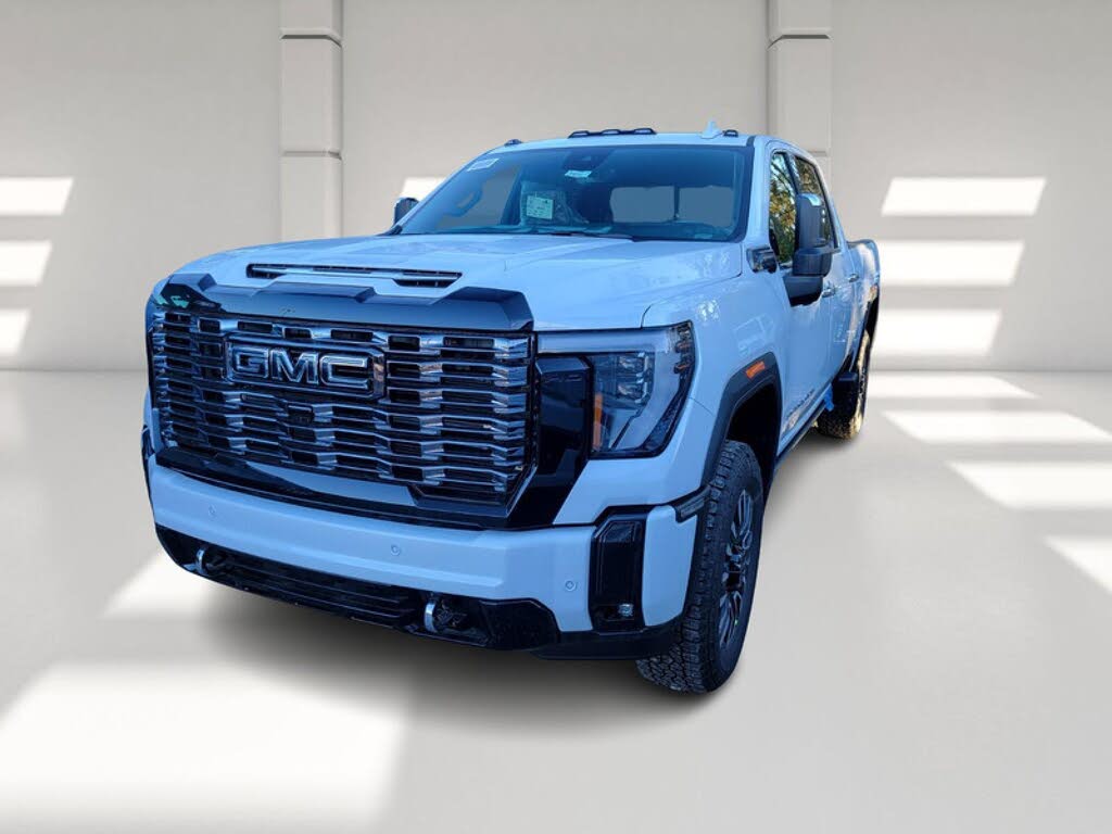 2026 GMC Sierra 2500HD Denali Ultimate Crew Cab 4WD