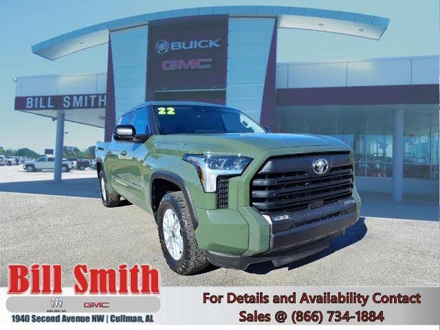 2022 Toyota Tundra SR5 CrewMax Cab 4WD