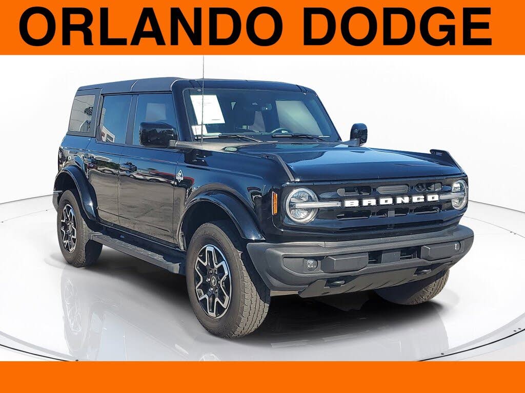 2024 Ford Bronco Outer Banks 4-Door 4WD