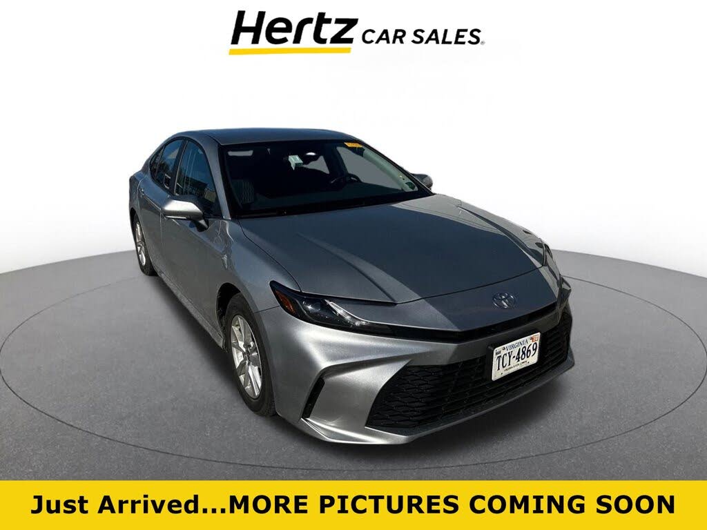 2025 Toyota Camry LE FWD