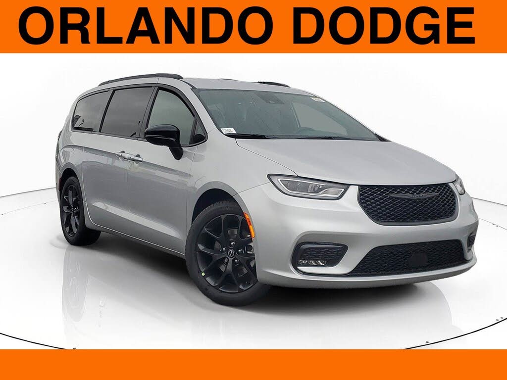 2026 Chrysler Pacifica Select FWD