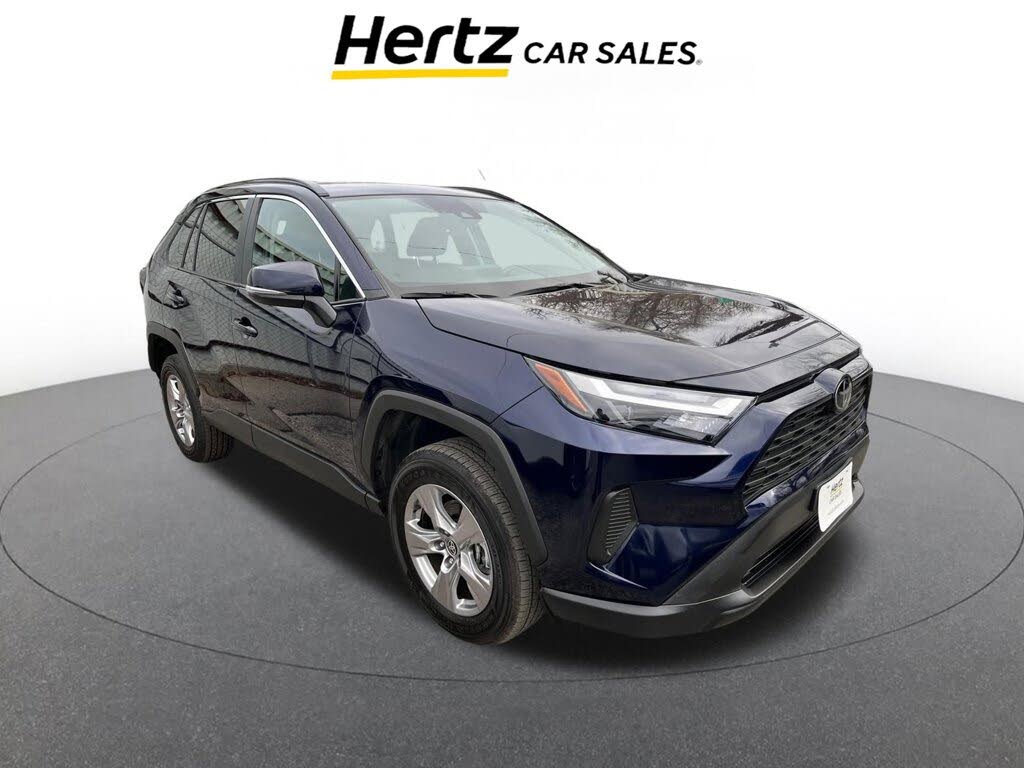 2025 Toyota RAV4 XLE FWD