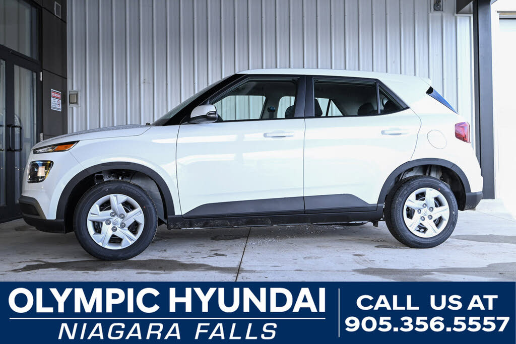 2026 Hyundai Venue SE FWD