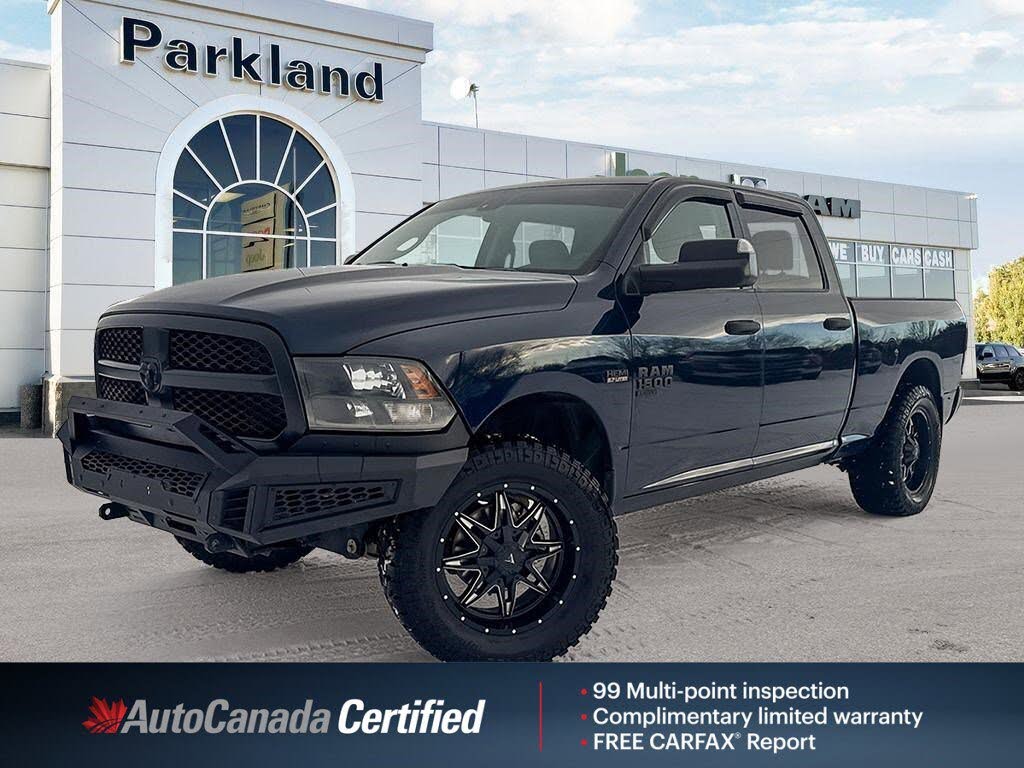 2023 RAM 1500 Classic Tradesman Crew Cab 4WD