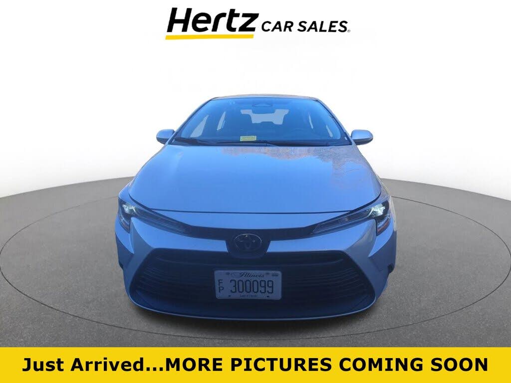 2025 Toyota Corolla LE FWD