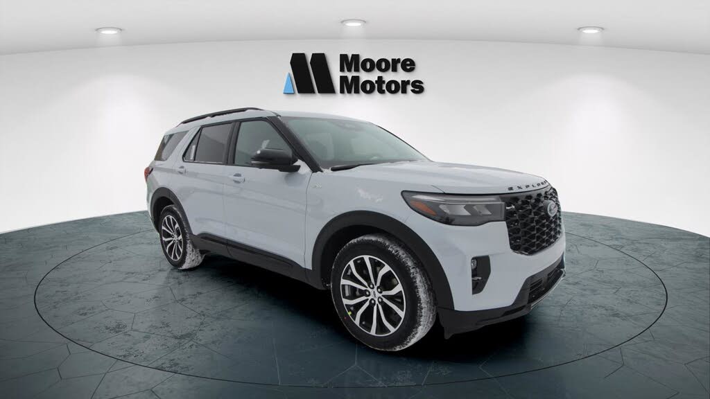 2026 Ford Explorer ST-Line AWD