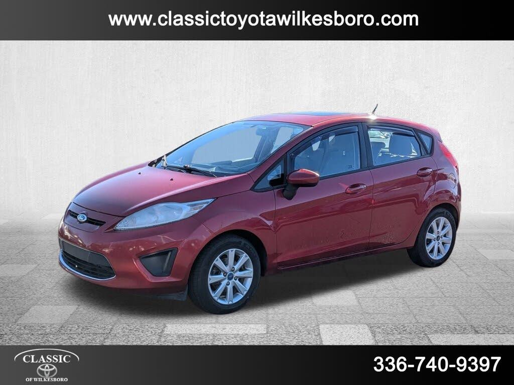 2011 Ford Fiesta SE Hatchback