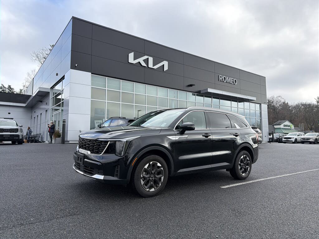 2024 Kia Sorento S AWD