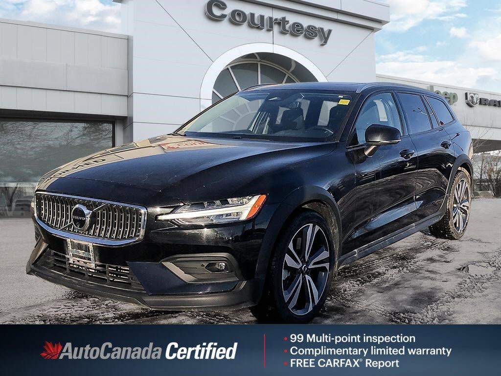 2025 Volvo V60 Cross Country B5 Plus AWD