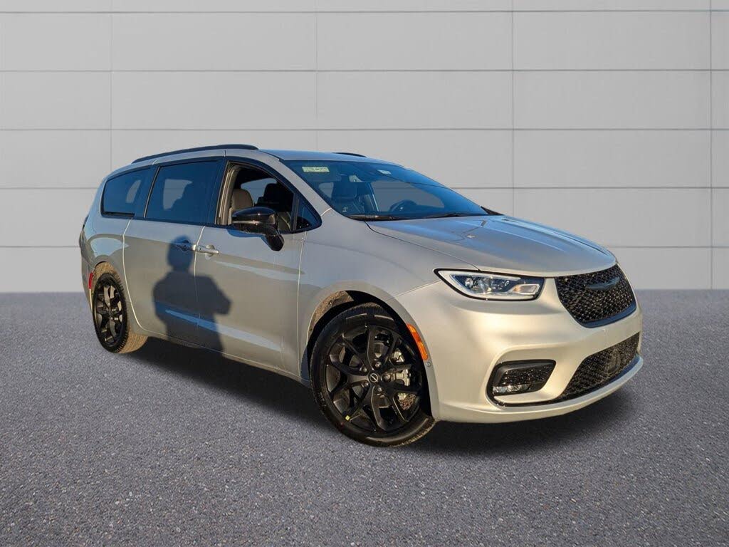 2026 Chrysler Pacifica Select FWD