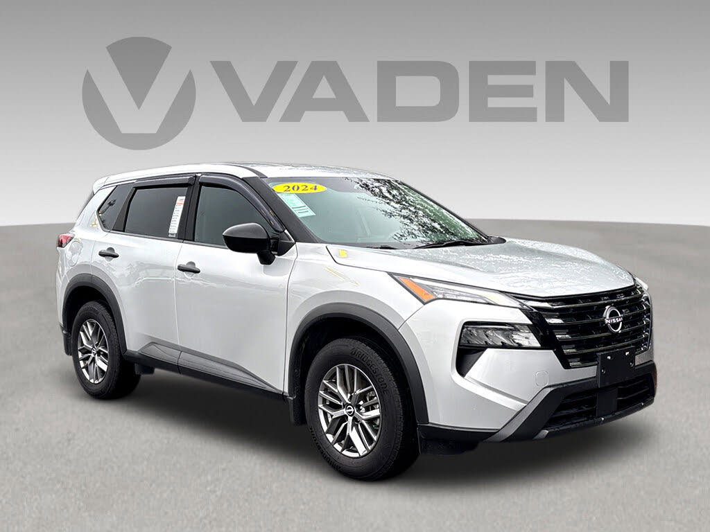 2024 Nissan Rogue S FWD