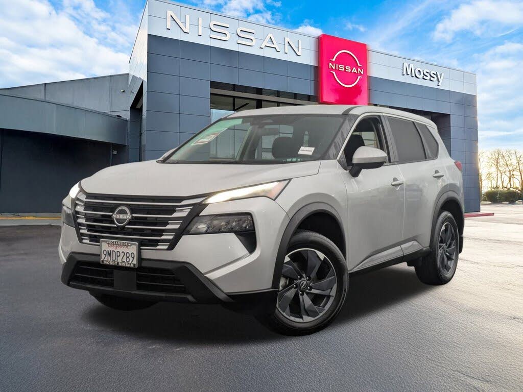 2025 Nissan Rogue SV FWD