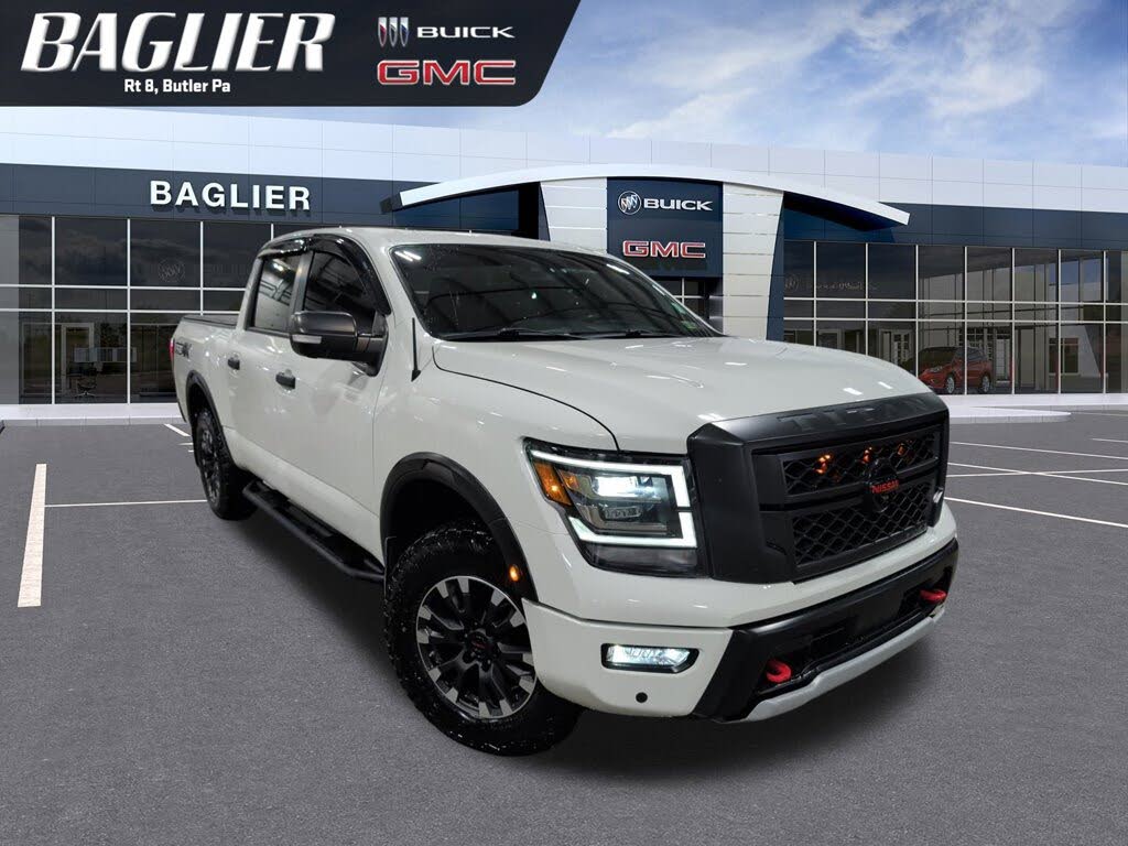 2020 Nissan Titan PRO-4X Crew Cab 4WD