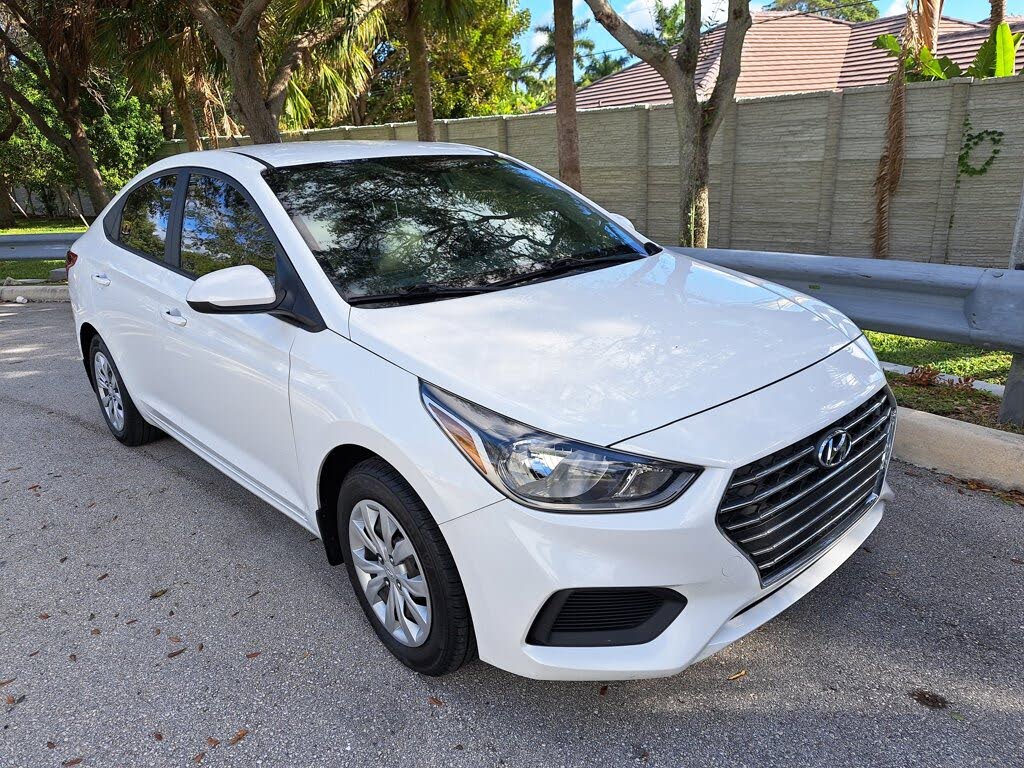 2022 Hyundai Accent SE FWD