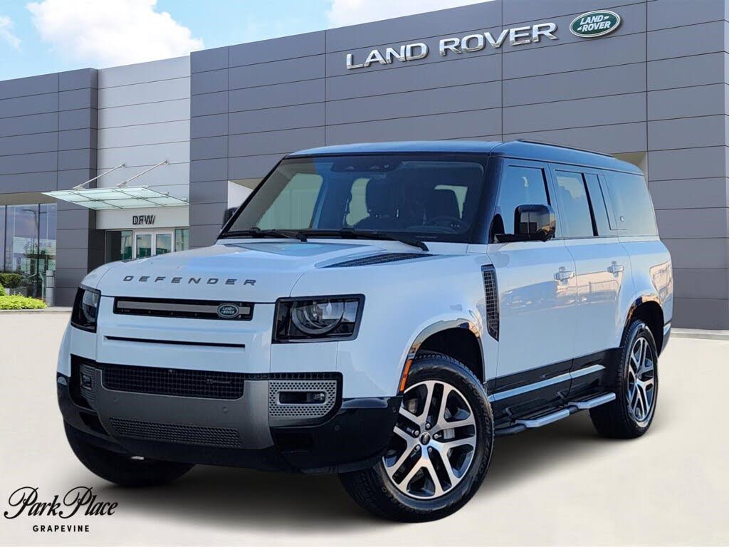 2023 Land Rover Defender 130 X-Dynamic SE AWD